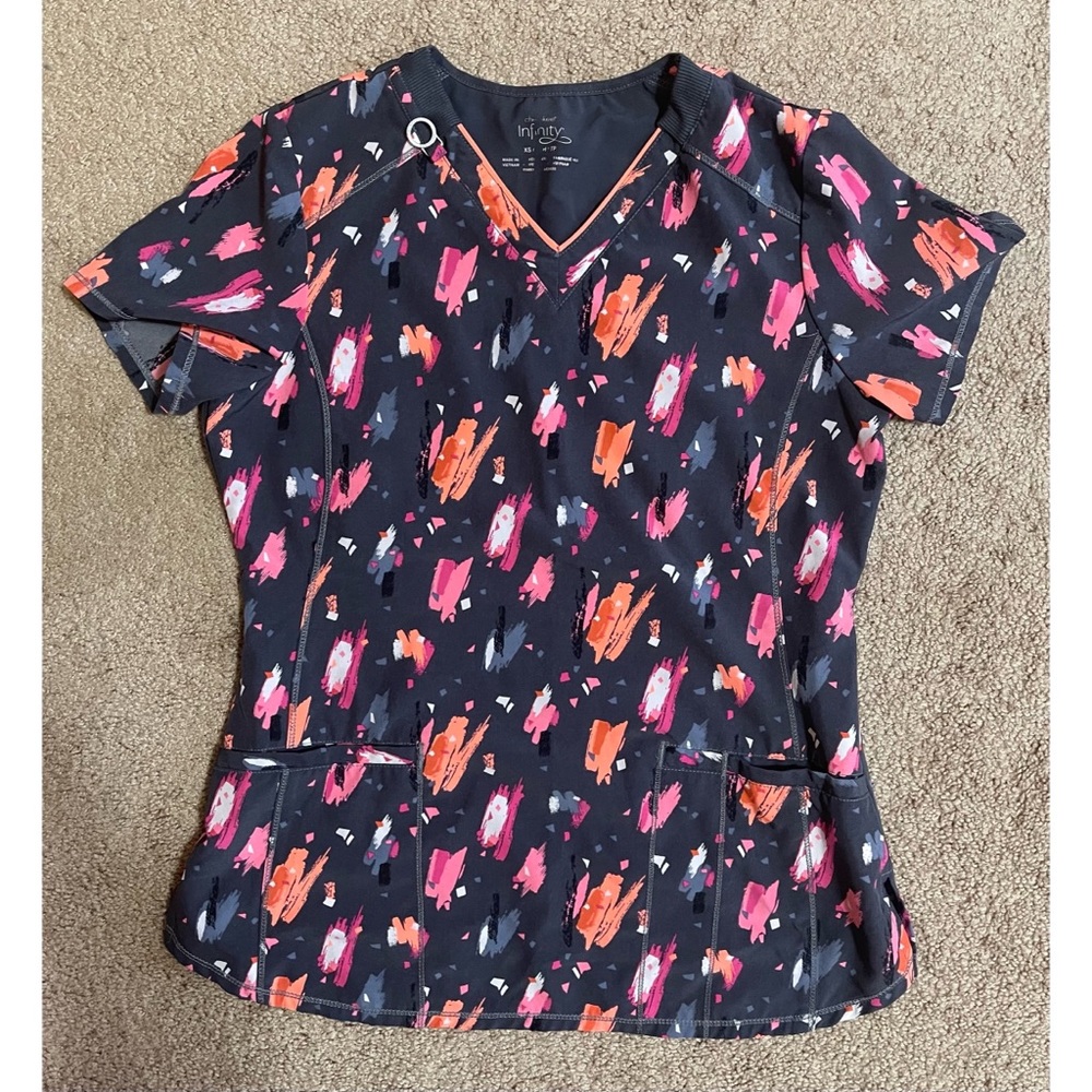 Cherokee infinity scrub top